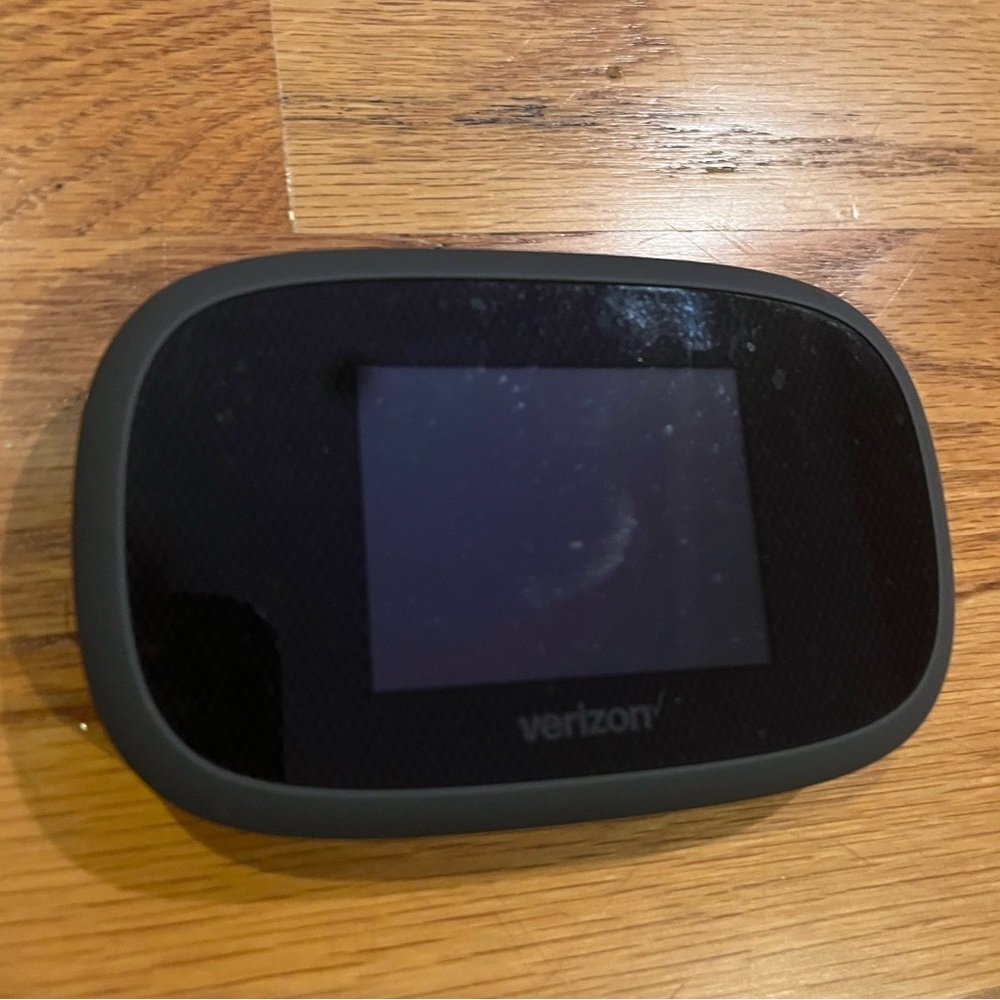 VERIZON MiFi Hotspot 8800L 4G